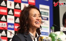 真打ち登場！サッカー女子日本代表・高倉麻子監督（48歳）　スポーツ人間模様