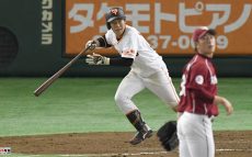 「絶対に1番センターは渡さない」巨人・橋本到外野手（26歳）　スポーツ人間模様