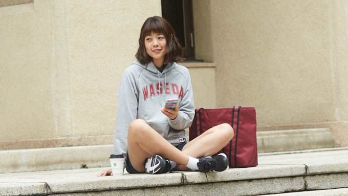 アンダーアーマー 日本体育大学 野球部 パーカー 1375380-b.jpg