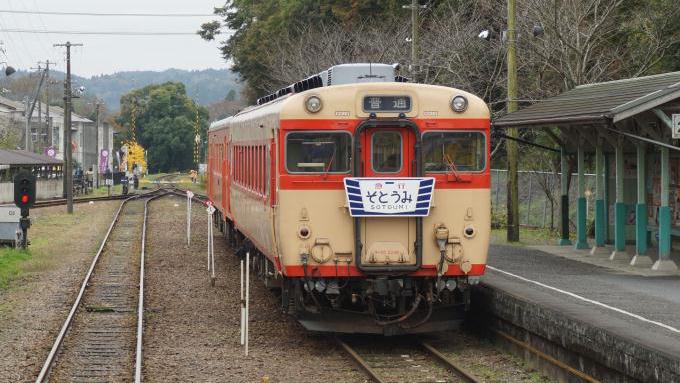 bl170112-8(いすみ鉄道・キハ28)