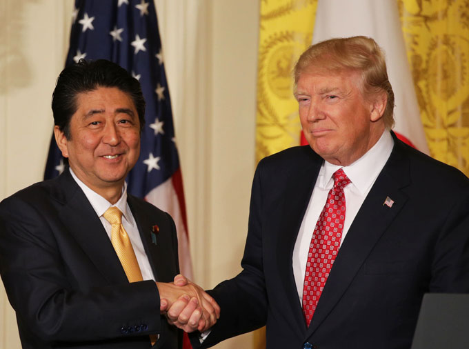 日米首脳会談共同記者会見　安倍晋三首相とトランプ大統領