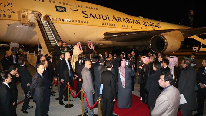 サウジアラビア・サルマン国王来日羽田空港に到着=20170312　写真提供：産経新聞社