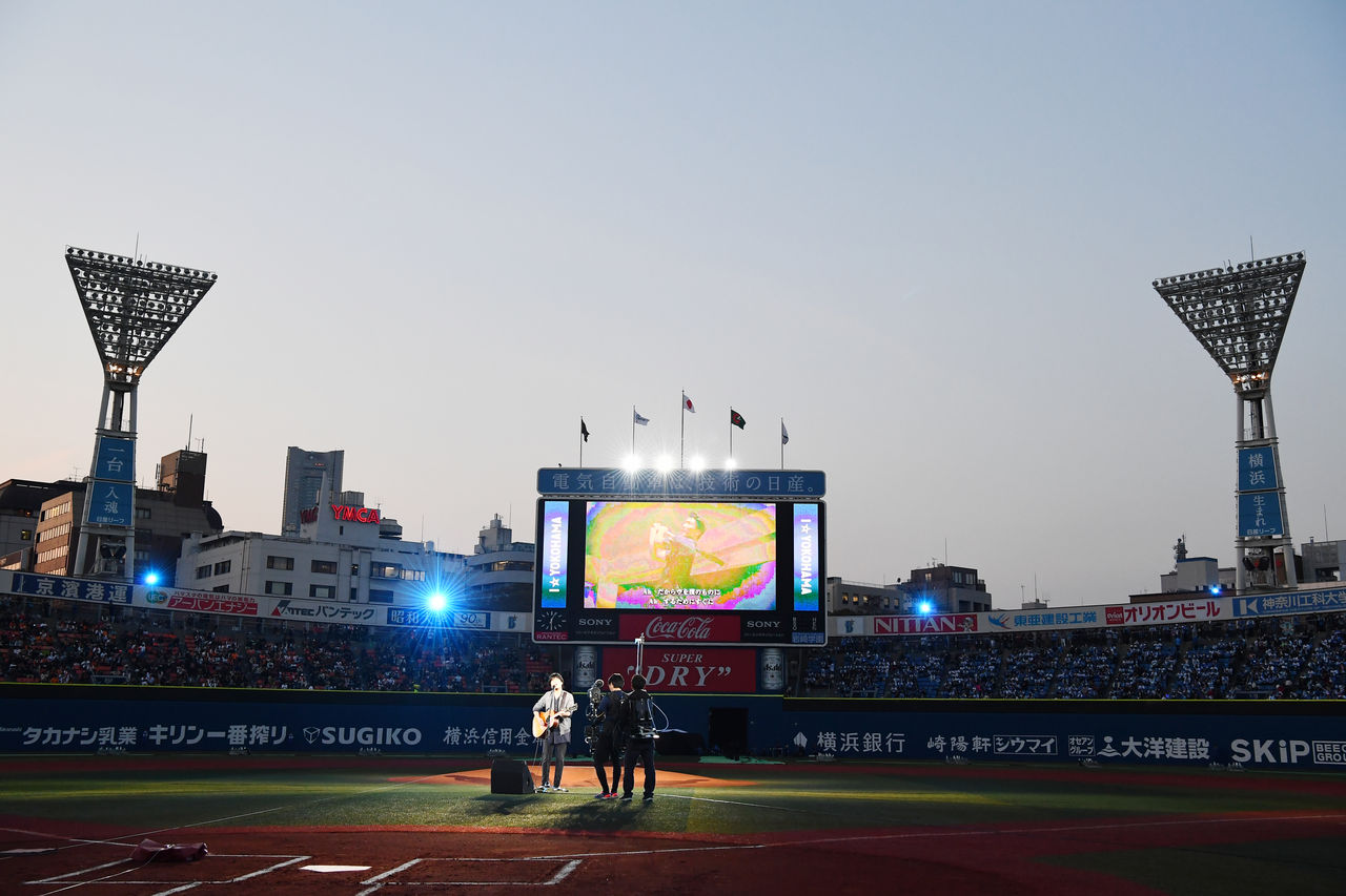 秦 基博 地元 横浜 Denaベイスターズ開幕戦で歌唱 ニッポン放送 News Online