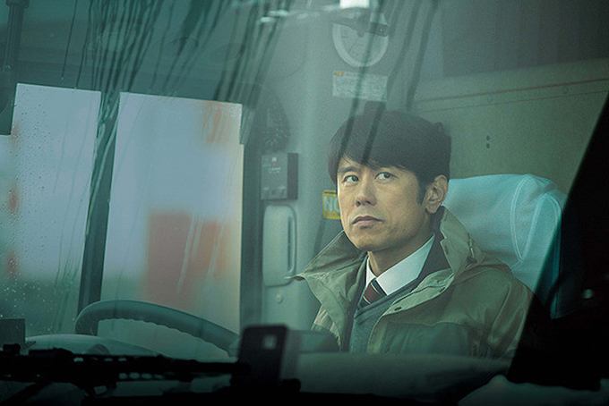 原田泰造、長距離深夜バスに乗せて運ぶものとは…『ミッドナイト・バス』