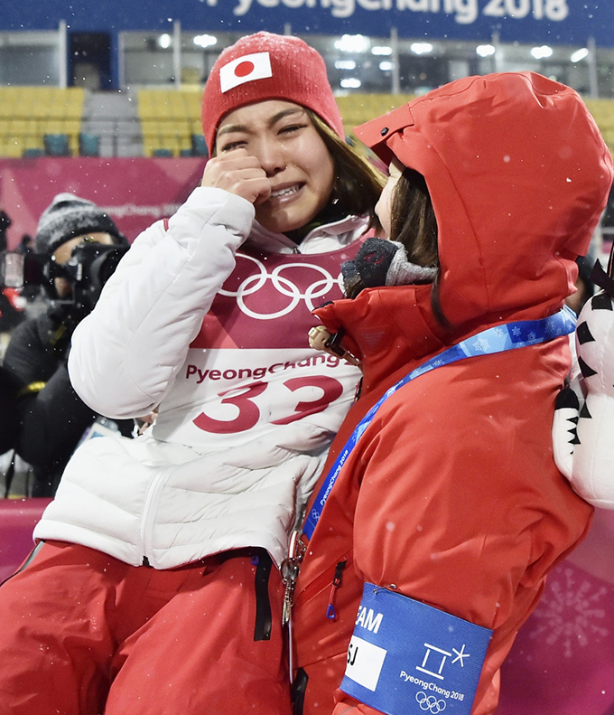 スキー ジャンプ女子 銅メダル 高梨沙羅 山田いずみ コーチ