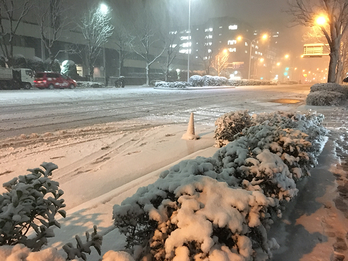 霞が関 官庁街 雪