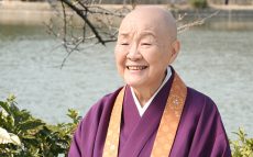 瀬戸内寂聴 90歳で1日3度の恋文を出した革命家とは？