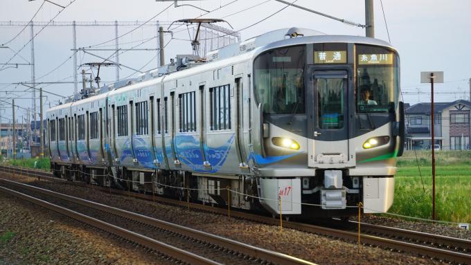521系 電車 普通列車 糸魚川行 あいの風 とやま鉄道 富山～東富山間