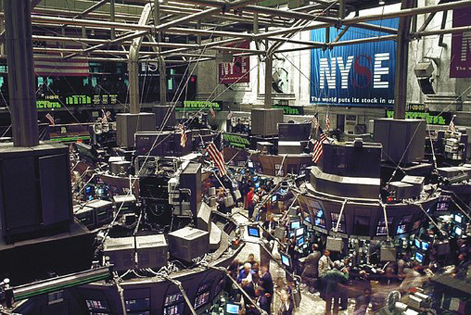 証券取引所 東証 東京証券 世界同時株安 機械化 AI 証券 株 取引 ニューヨーク
