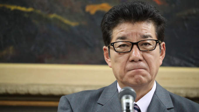 松井大阪府知事、辞職の真偽の程は？