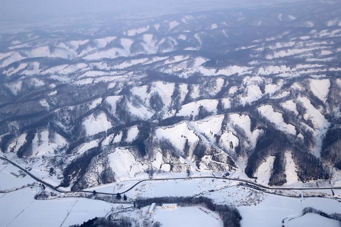 北海道 地震 22日 厚真町 高丘地区 雪崩 土砂崩れ 帰宅困難 タクシー 電車 停止