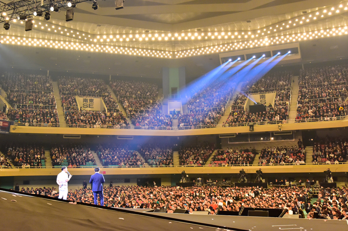 『オードリーのオールナイトニッポン 10周年全国ツアー in 日本武道館』合計2万2千人のリトルトゥースを沸かせる！