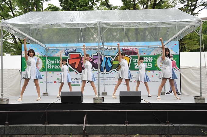 M-1ファイナリスト、アイドル、ヒップホップMCらが日比谷公園に集結！平成最後の熱狂ステージを披露