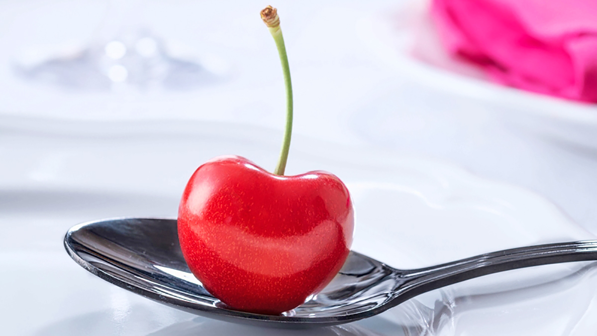 さくらんぼ　BHY 紅秀峰300g】JA新おたるのさくらんぼ（300g×1パック）ゆう