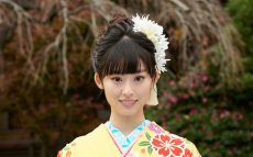 井本彩花「少し⼤人の階段を登れた気がします︕（笑）」 オスカー晴れ着お披露目で今年を振り返る