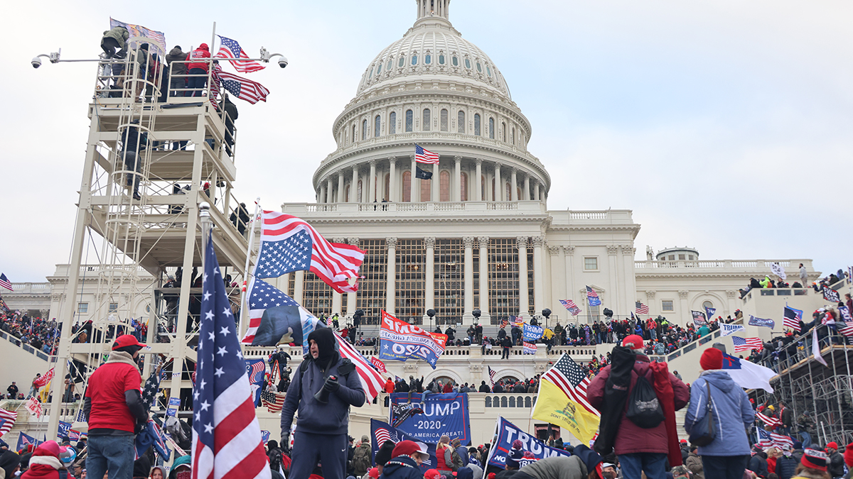 連邦議会にトランプ氏支持のデモ隊が侵入 きっかけはホワイトハウス前での演説 ニッポン放送 News Online