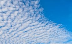 雲は10種類　では一番高い所に現れる雲の名前は？