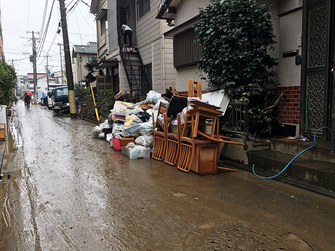 2019年の台風19号の影響で川崎市内では「内水氾濫」により、多くの住宅が浸水した