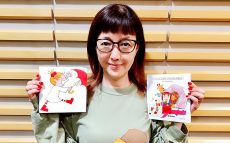 今年で刊行15周年の「ココちゃん」 大ファンの戸田恵子が、気になる作者の素顔に迫る