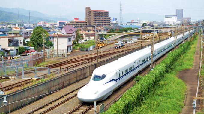 N700S新幹線電車「ひかり」、東海道新幹線・新富士～静岡間