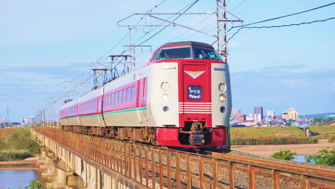 381系電車・特急「やくも」、山陰本線・出雲市～直江間