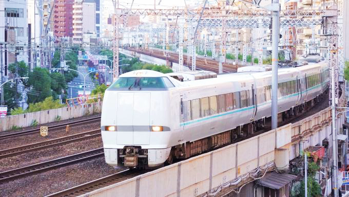 289系電車・特急「らくラクはりま」、東海道本線・神戸～元町間