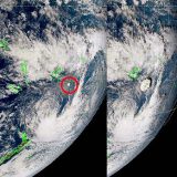 気象衛星ひまわりが観測したトンガ諸島付近の海底火山噴火（左から順に日本時間15日午後1時半、同2時、同2時半に観測）［気象庁ホームページから］　写真提供：時事通信
