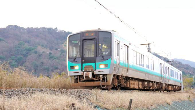 125系電車・普通列車、小浜線・西敦賀～敦賀間