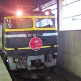 EF81形電気機関車＋24系客車・寝台特急「トワイライトエクスプレス」、北陸本線・金沢駅（2010年撮影）