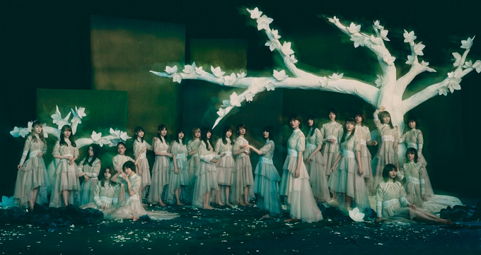 櫻坂46　最年少メンバー・山﨑天がセンターを務める4thシングル『五月雨よ』MUSIC VIDEO公開