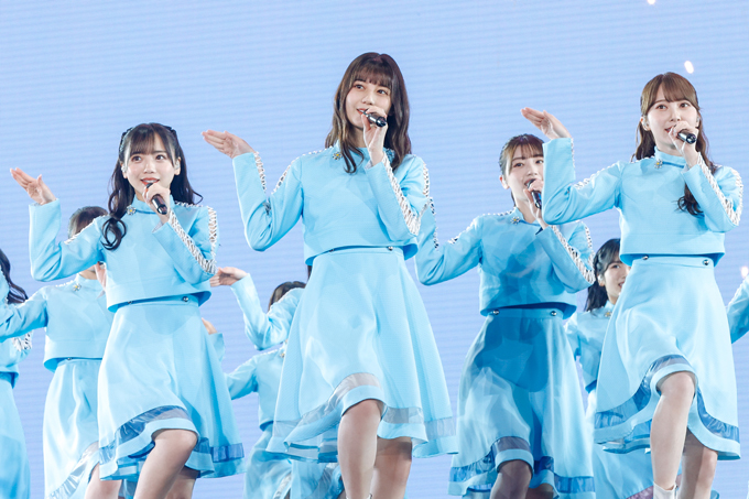 日向坂46、約2年3ヶ月越しの初の東京ドーム公演を開催 10万人の観客に