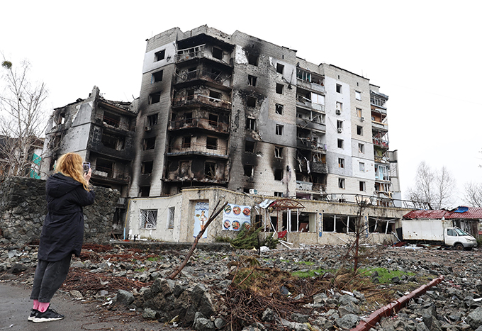 「ミサイルによる爆撃音が徐々に近付いてくる恐怖」ウクライナ在住ボランティアが語る
