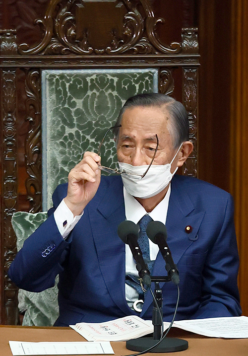 細田衆院議長「セクハラ発言報道」 週刊文春を訴えず、抗議文とした理由