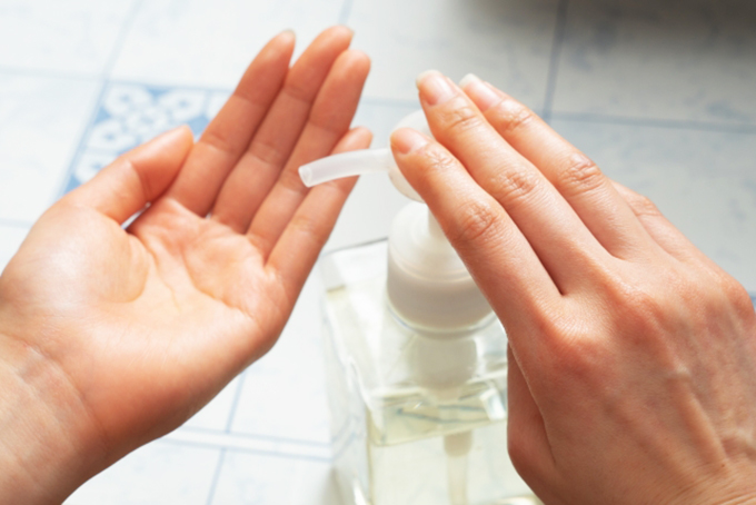 プール熱やノロウイルスに「アルコール消毒」は効かない　～せっけんでの手洗いで防ぐ