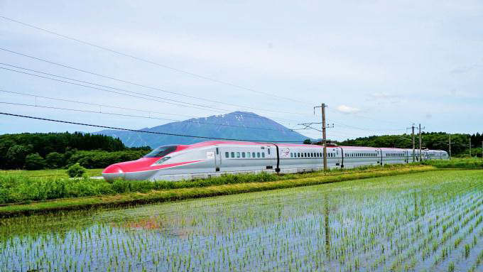 E6系新幹線電車「こまち」、田沢湖線・小岩井～雫石間