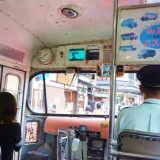 高山市街を走るボンネットバス