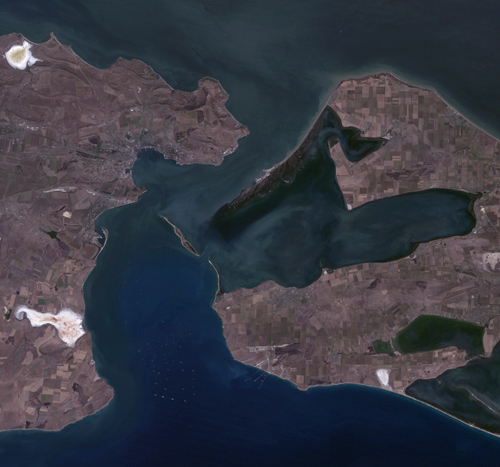 Kerch Strait, Ukraine, Russia, near natural colors satellite image, LandSat-5, 2011-08-30, resolution 30 m