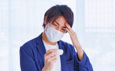「新型コロナ」か「インフルエンザ」か　東京都医師会会長・尾﨑治夫が語る「熱が出た場合の見分け方」