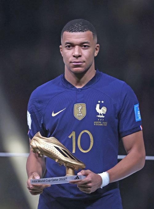 練習着値下げ交渉可！フランス代表 エムバペ（M） mbappé