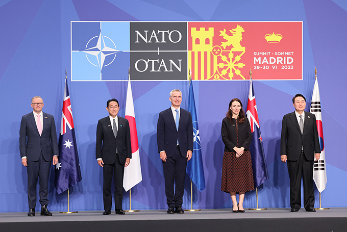 憲法9条により現状ではNATOに入れない日本　NATO首脳会議に岸田総理「出席調整」も