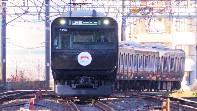 E235系・普通列車、山手線・五反田～目黒間
