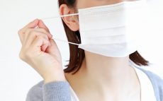 東京都医師会の尾﨑治夫会長が語る「マスク着用が必要な場面」
