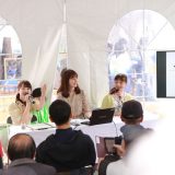 SDGsトークショー（左から熊谷アナ、気象予報士の千種ゆり子さん、箱崎アナ）