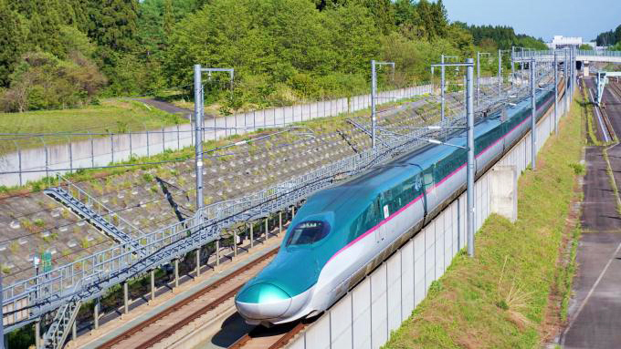 E5系新幹線電車「はやぶさ」、東北新幹線・七戸十和田～新青森間