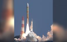 なぜ日本はロケット開発で遅れを取ってしまったのか　「ファルコン9」打ち上げに成功したスペースXとの「考え方の違い」