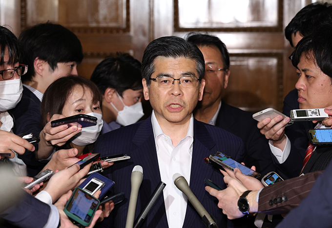 自公の不思議な事態　東京での「選挙協力解消」も、都議会で「政策協定維持」せざるを得ない事情