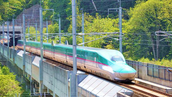 E5系新幹線電車「はやぶさ」、北海道新幹線・新青森～奥津軽いまべつ間