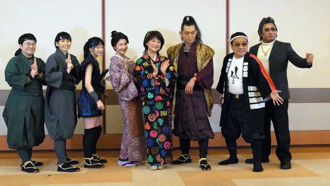 サンド伊達が明かす、水谷千重子50周年記念公演の舞台裏「『先生、帰って』って（笑）」