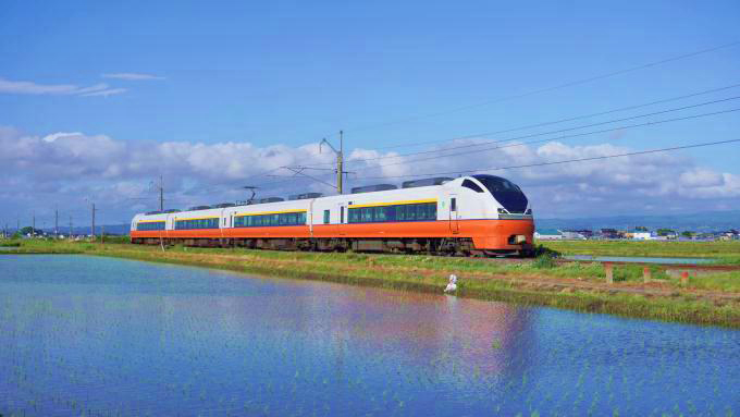 E751系電車・特急「つがる」、奥羽本線・北常盤～川部間