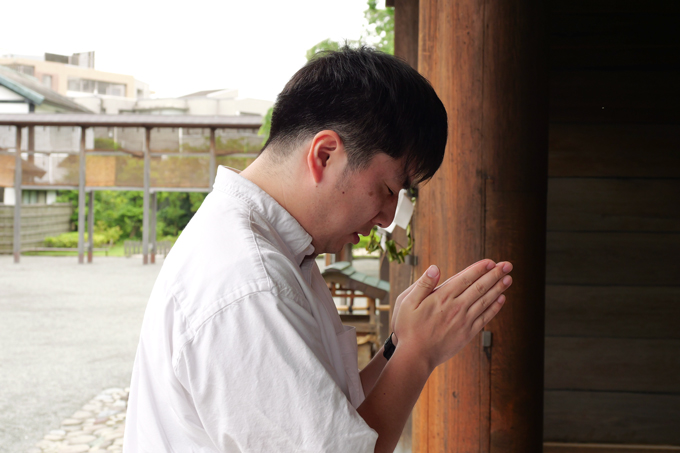 「関東のお伊勢さん」として有名な横浜の総鎮守、伊勢山皇大神宮にてランパンプスが合格祈願！